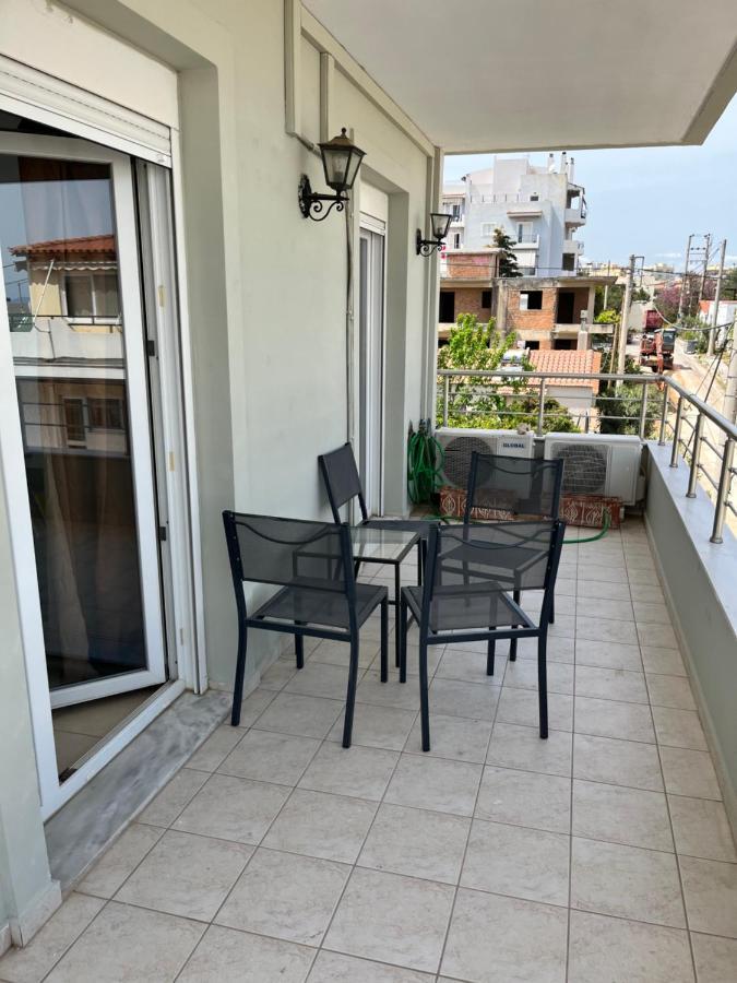 Christos Apartment Rafina  Exterior photo